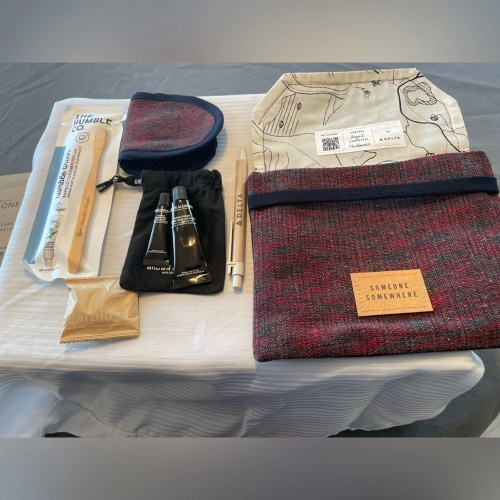 Delta One Someone Somewhere Toiletry kit. New, fresh, unused from Sept 2023
